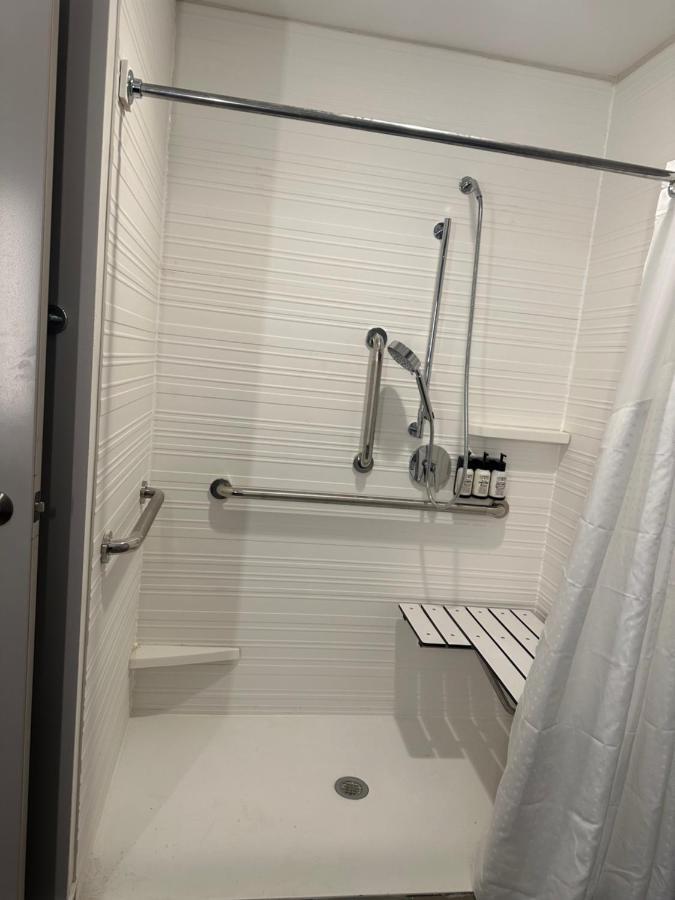 Avid Hotels - Fort Wayne North By Ihg المظهر الخارجي الصورة